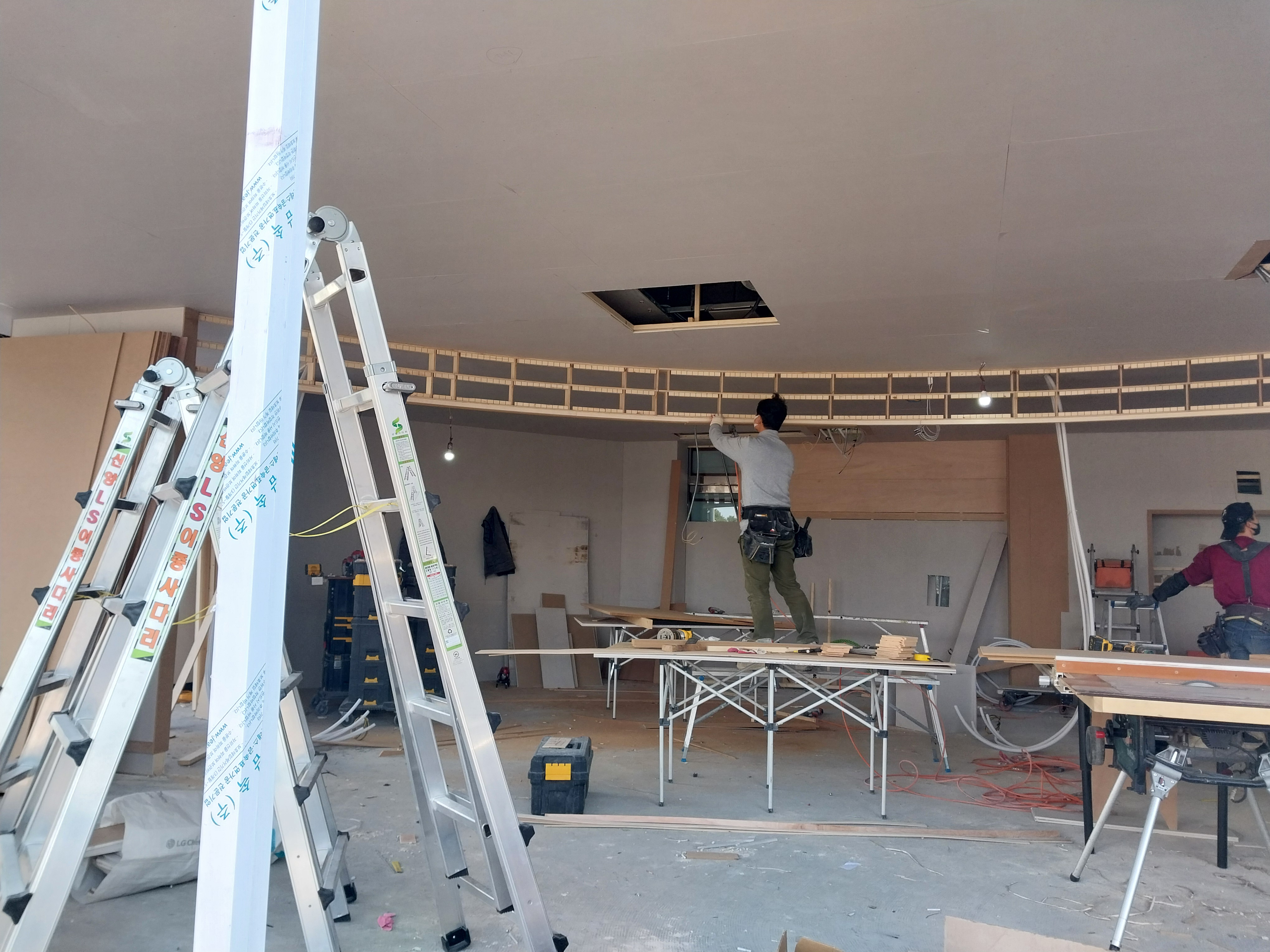 내부 인테리어 공사